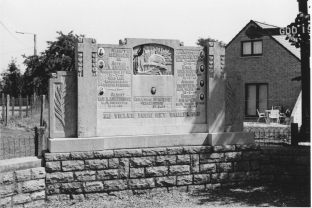 DikkeLindemonumentLV