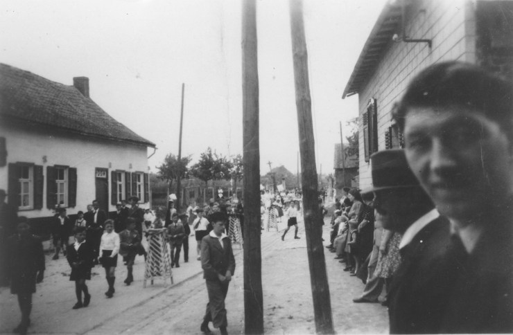 ZEPProcessie1938MOMMEN