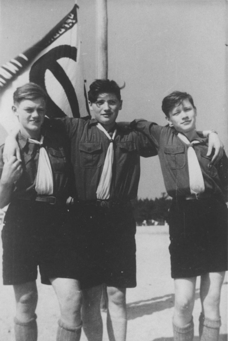 zepchiroachel1953capaulvanschoenwinkel