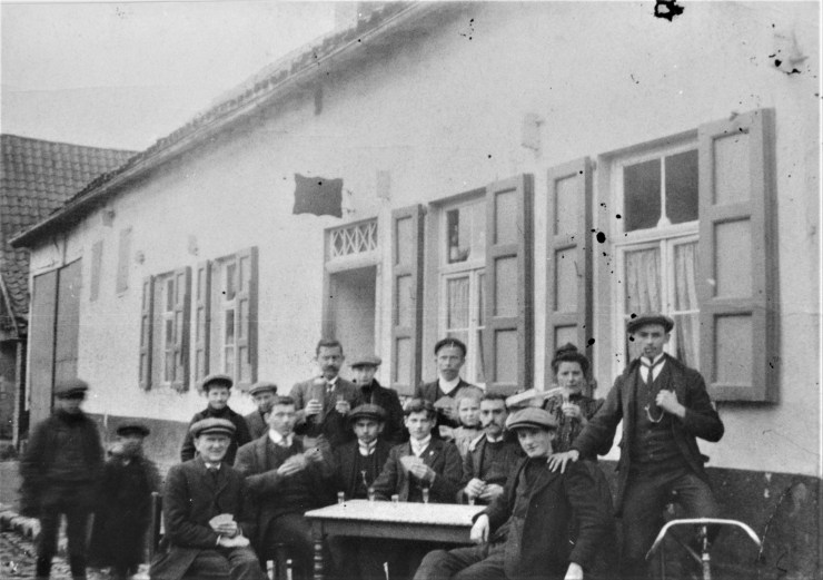zepkerkstraatcafeknapen-1913repwi